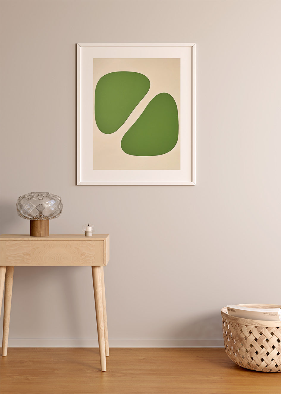 GREEN FIGURE